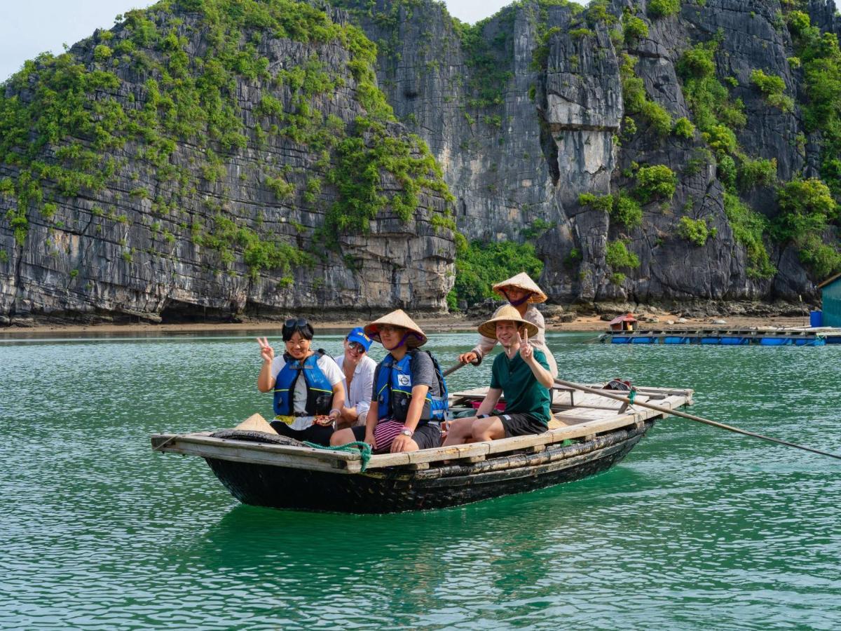 Hotel Arcady Boutique Cruise Ha Long Zewnętrze zdjęcie