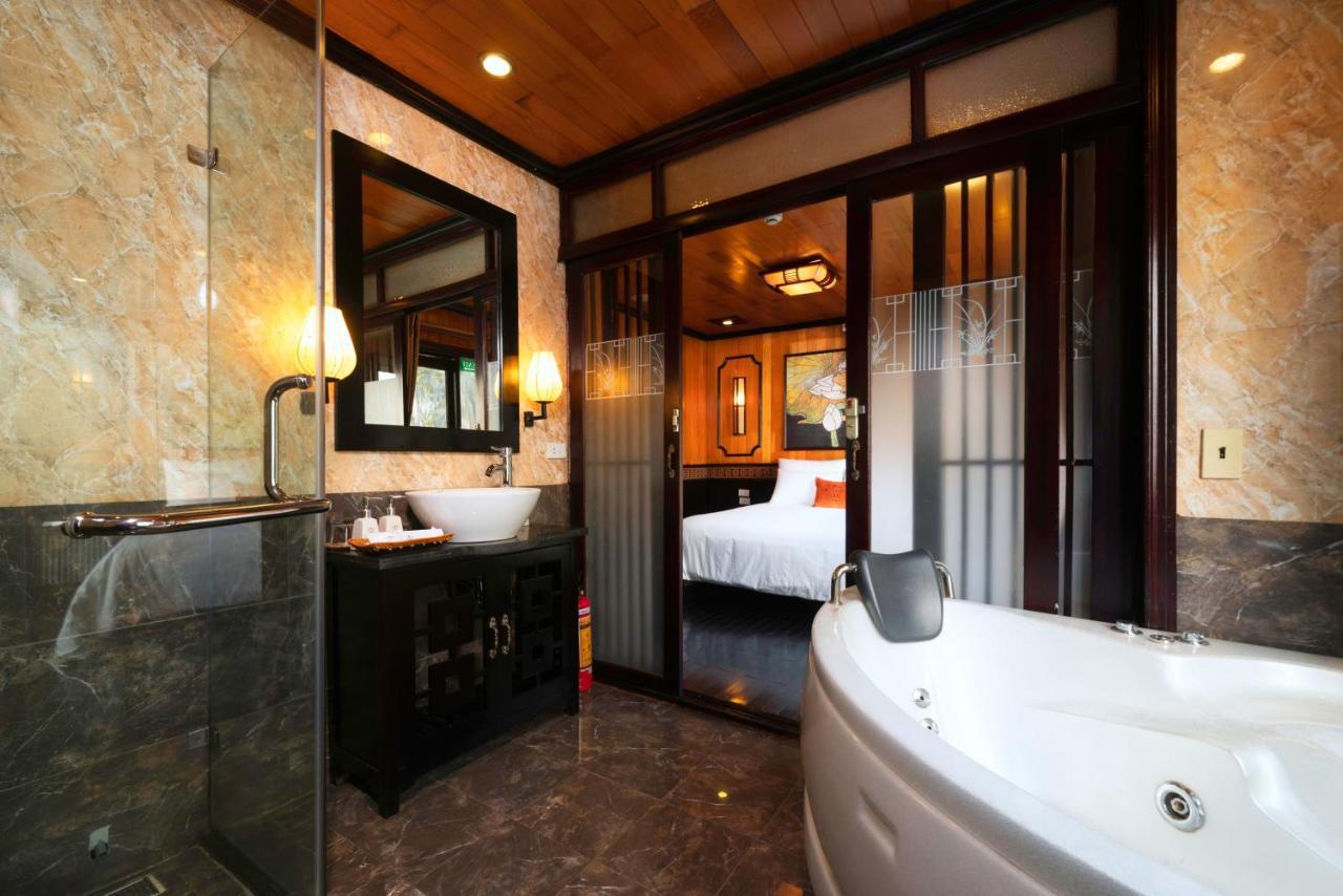 Hotel Arcady Boutique Cruise Ha Long Zewnętrze zdjęcie