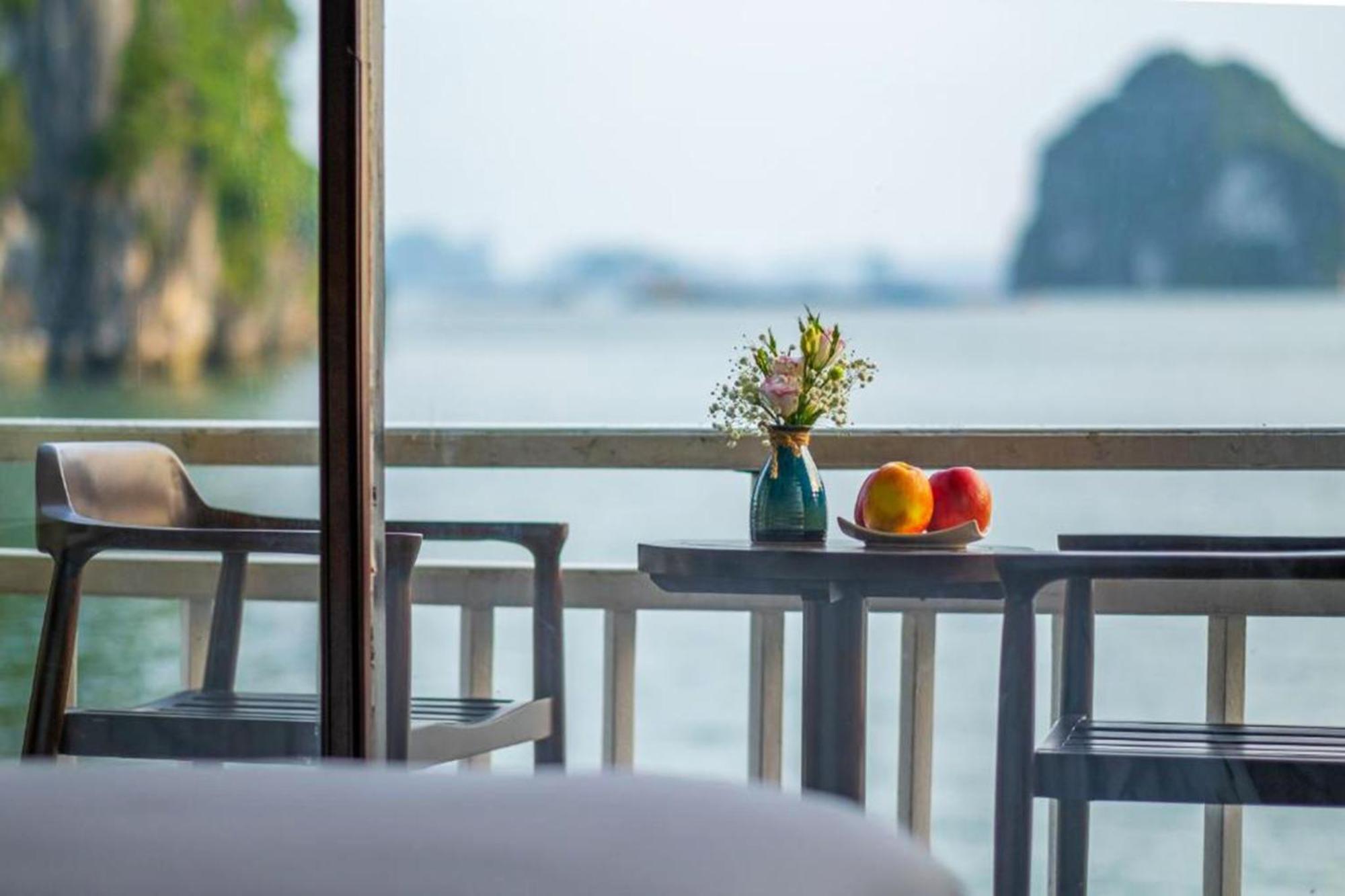 Hotel Arcady Boutique Cruise Ha Long Zewnętrze zdjęcie