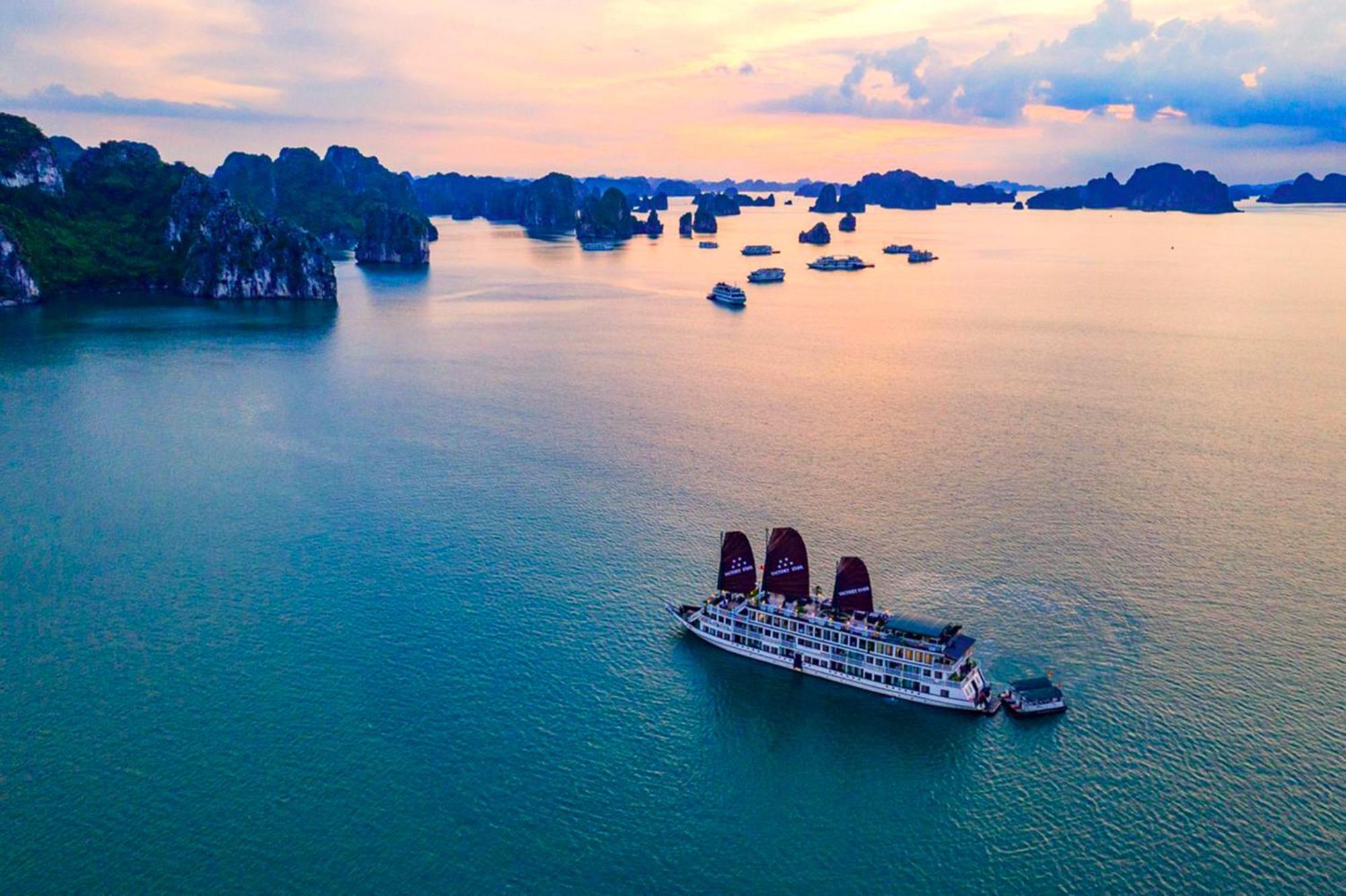Hotel Arcady Boutique Cruise Ha Long Zewnętrze zdjęcie